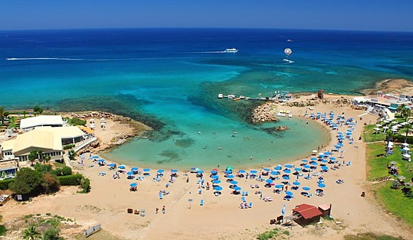 Эксперты рассказали, туристов из каких стран пустят на Кипр