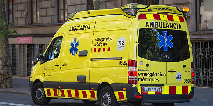 Ребенок погиб и десятки людей пострадали из-за гигантского града в Испании