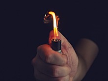 В Минводах мужчина облил бензином и поджег главу местного Пенсионного фонда