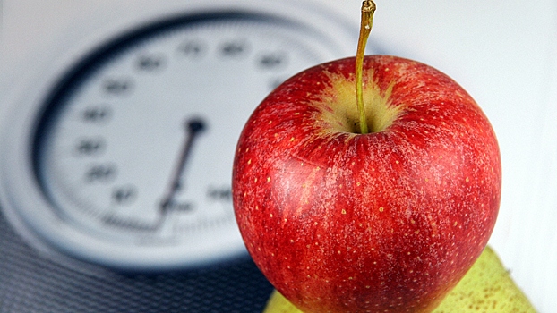 Волгоградский врач рассказала об опасности диеты в жару