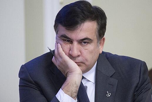 Саакашвили – чемодан без ручки, а выбросить невозможно