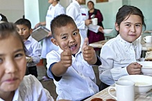 При поддержке России в Кыргызстане обеспечили питанием 500 тысяч школьников