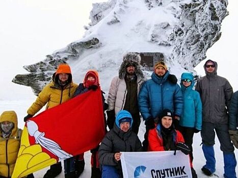Семеро воронежцев стали участниками лыжного похода через перевал Дятлова
