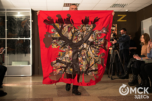 Платки омских дизайнеров украсят музей Петербурга