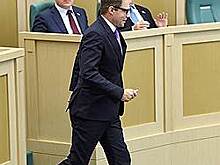 Комитету по регламенту требуется опытный руководитель