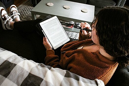 Издательская группа "Альпина" запускает сервис цифровых книг "Альпина.Плюс"