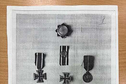 Уральские таможенники нашли предметы с нацистской символикой в посылке из ФРГ