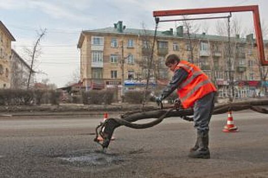 Тротуары в частном секторе Омска уложат старым асфальтом