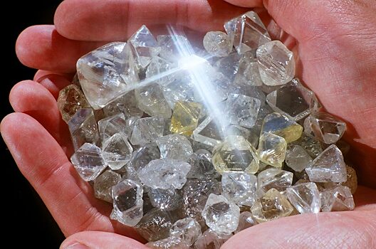 АЛРОСА интересуется добычей алмазов на шельфе Намибии