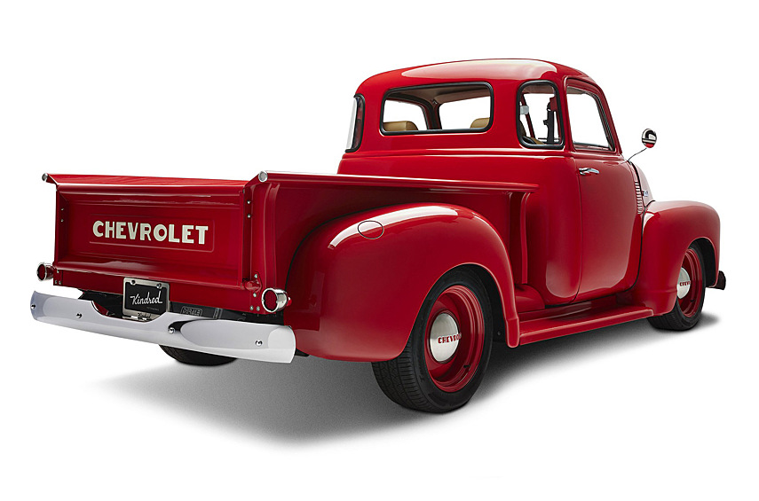 Автомобиль получил 294-сильный мотор и аккумулятор ёмкостью 74 киловатт-часа от KORE Power.