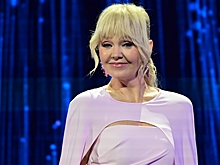 Невестка Валерии похвасталась пляжным образом за сотни тысяч рублей