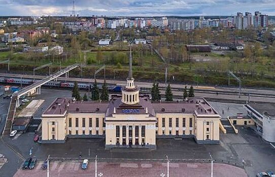 Платная парковка у вокзала в Петрозаводске не понравилась водителям