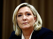 Ле Пен выступила категорически против вступления Украины в ЕС