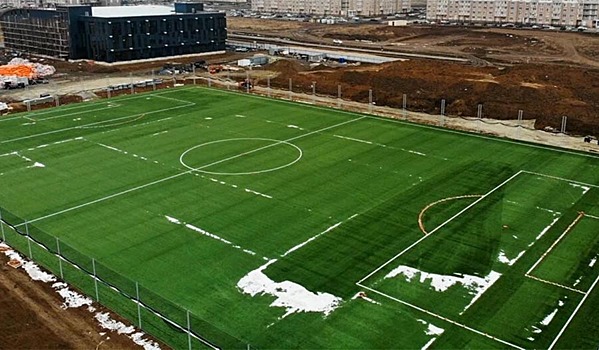 Более 42 млн рублей требует компания &laquo;Чайка&raquo; с застройщика футбольного поля в Ростове