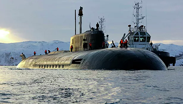 Атомный крейсер «Орел» выполнил стрельбу в Баренцевом море