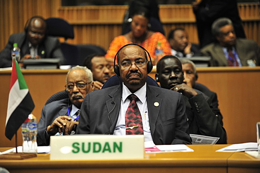 Президент Судана посетил 33 страны, находясь в международном розыске