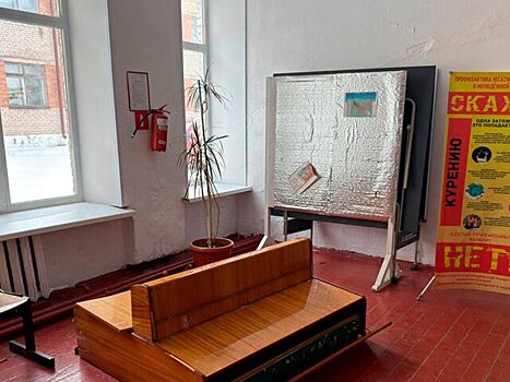 Фортепиано, упавшее на школьника в Приморье, случайно уронили дети