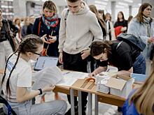 «Бессмертный полк» будет сопровождать 50 000 волонтеров