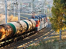 Сход вагонов остановил движение на Транссибе