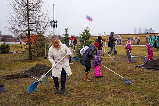 Жителей Ясенева приглашают на общегородской субботник 15 апреля
