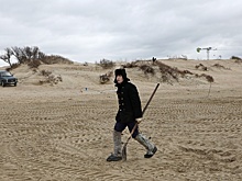 В Анапе оштрафовали водителя, мешавшего волонтерам убирать пляж