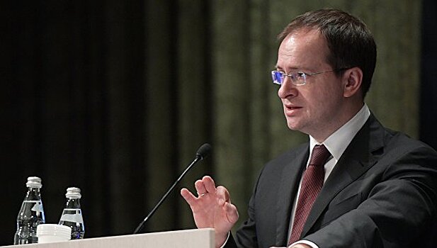 Мединский рассказал о серьезных финансовых нарушениях в "Седьмой студии"
