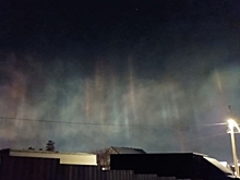 Похоже на северное сияние: в Миассе сфотографировали загадочное свечение в небе