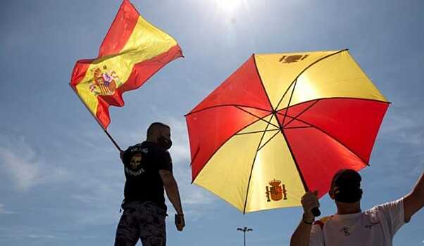Туроператоры Испании устроили манифестацию в Мадриде