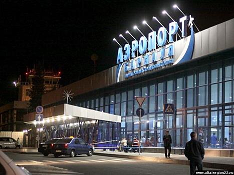 После обрушения трапа с пассажирами аэропорт Барнаула купит новый