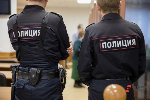 Набросившуюся на сына жительницу Новосибирска взяли под стражу