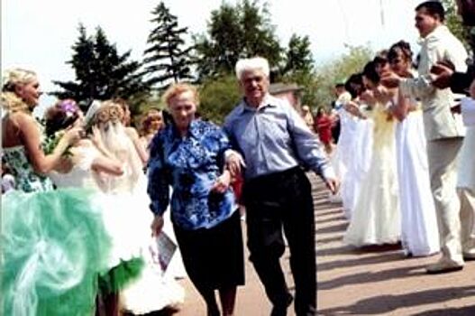 Влюблены 60 лет. Первая комсомольская свадьба гремела на весь Красноярск