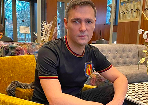 Как выглядят дети шатунов сейчас Юрий Шатунов: "То, что произошло с Мишкой и с Юркой, это не злой рок, а стечение