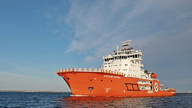 Ледокол «Александр Санников» вернулся в Карское море после техобслуживания