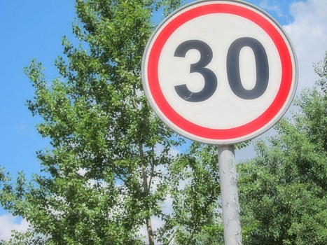 В России будут штрафовать за превышение скорости на 10 км/ч. Что об этом нужно знать?
