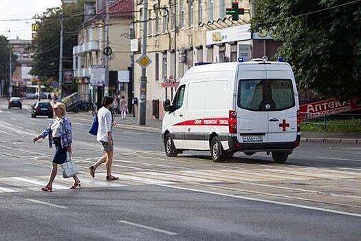 На Киевской пассажирский автобус сбил женщину