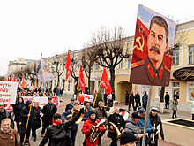 Почему Сталин не "убрал" Хрущева, хотя он поддерживал Троцкого