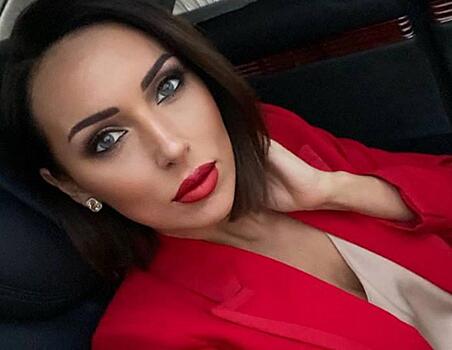 «В компании замечательных девочек»: Алсу на вечеринке повидалась с Навкой и Жасмин
