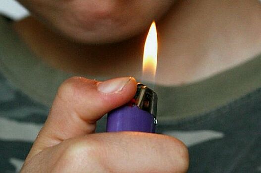 В Приамурье для борьбы с токсикоманией детям запретят продавать зажигалки и газовые баллончики