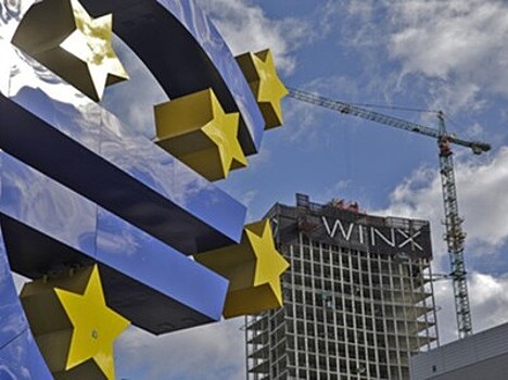 Лаутеншлагер: ЕЦБ нужно больше власти, а не правил