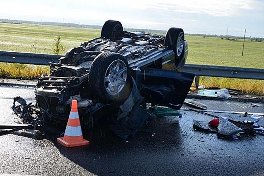 В массовом ДТП на югорской трассе пострадали 5 человек