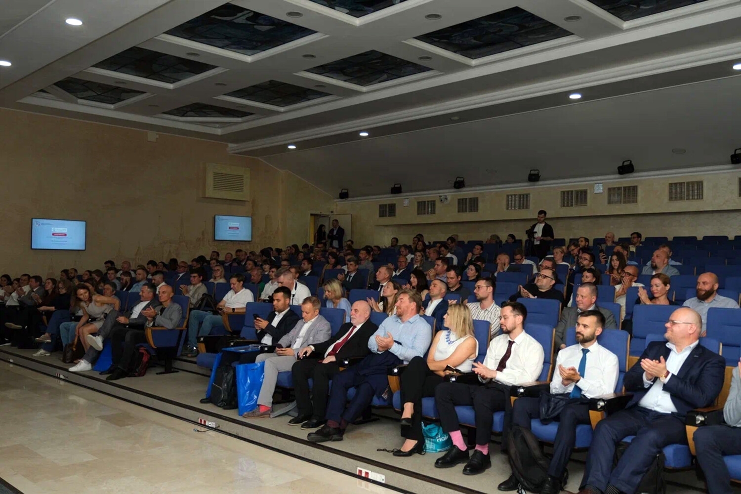 Стартовал прием заявок на премию Приоритет: Цифра  2025