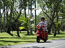 Россияне на Бали рассказали, ездят ли теперь на мопедах