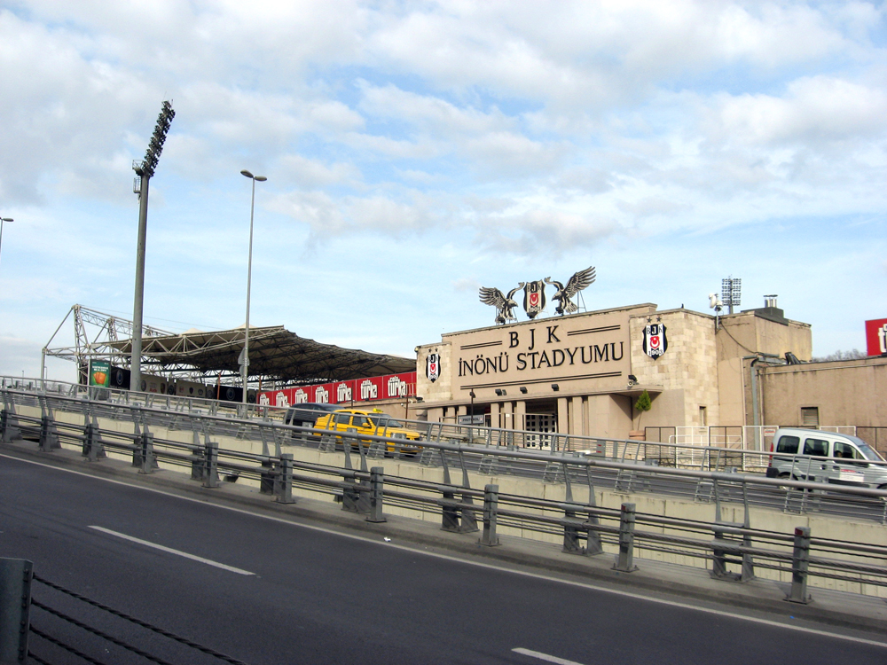 Стадион «Инёню», Стамбул, Турция, Ближний Восток