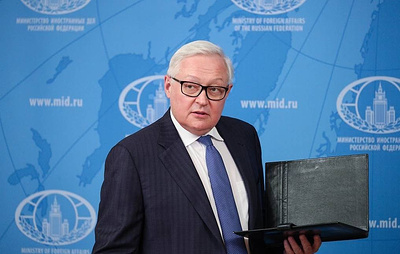 Рябков: эскалационный курс оппонентов РФ вынуждает ее усилить меры ядерного сдерживания