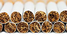 Курение связали с гибелью защищающих от рака бактерий