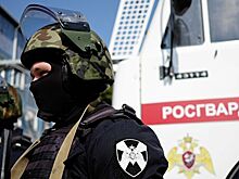 В Москве росгвардейцы помогли пенсионерке