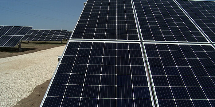 Сила солнца: в Молдове построили масштабный фотоэлектрический комплекс
