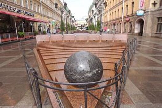 19 апреля в Санкт-Петербурге включат фонтаны