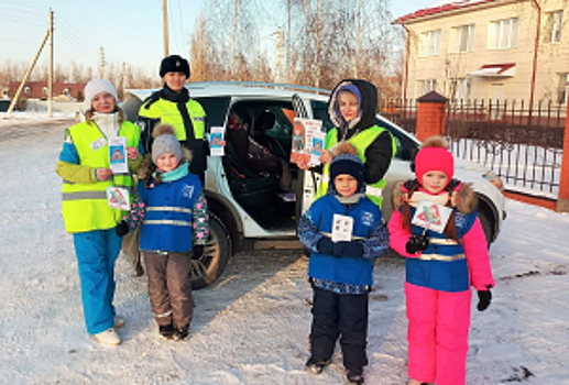 В стенах управления Государственной инспекции безопасности дорожного движения Северной Осетии отметили годовщину основания отрядов ЮИД