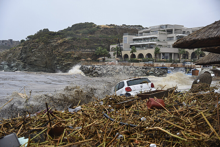Последствия наводнения на острове Крит, Греция